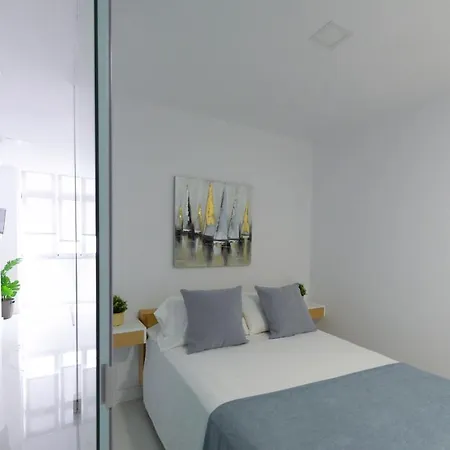 Luis Morote Plaza Santa Catalina * Las Palmas de Gran Canaria