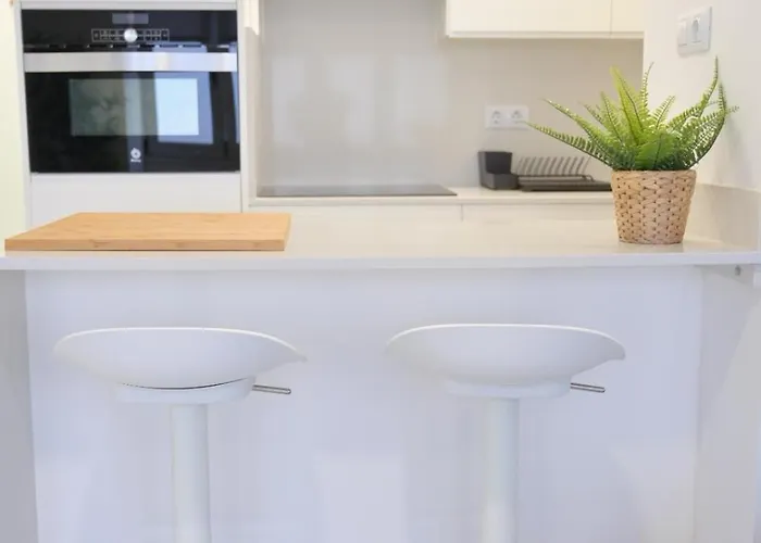 Luis Morote Plaza Santa Catalina * ラスパルマス・デ・グランカナリア