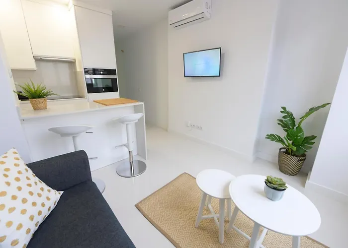 Luis Morote Plaza Santa Catalina