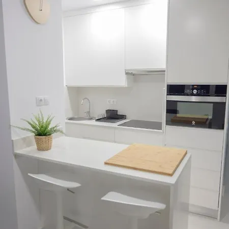 Luis Morote Plaza Santa Catalina Apartment